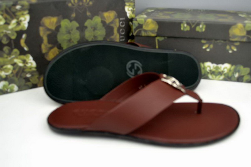 Gucci Men Slippers_093